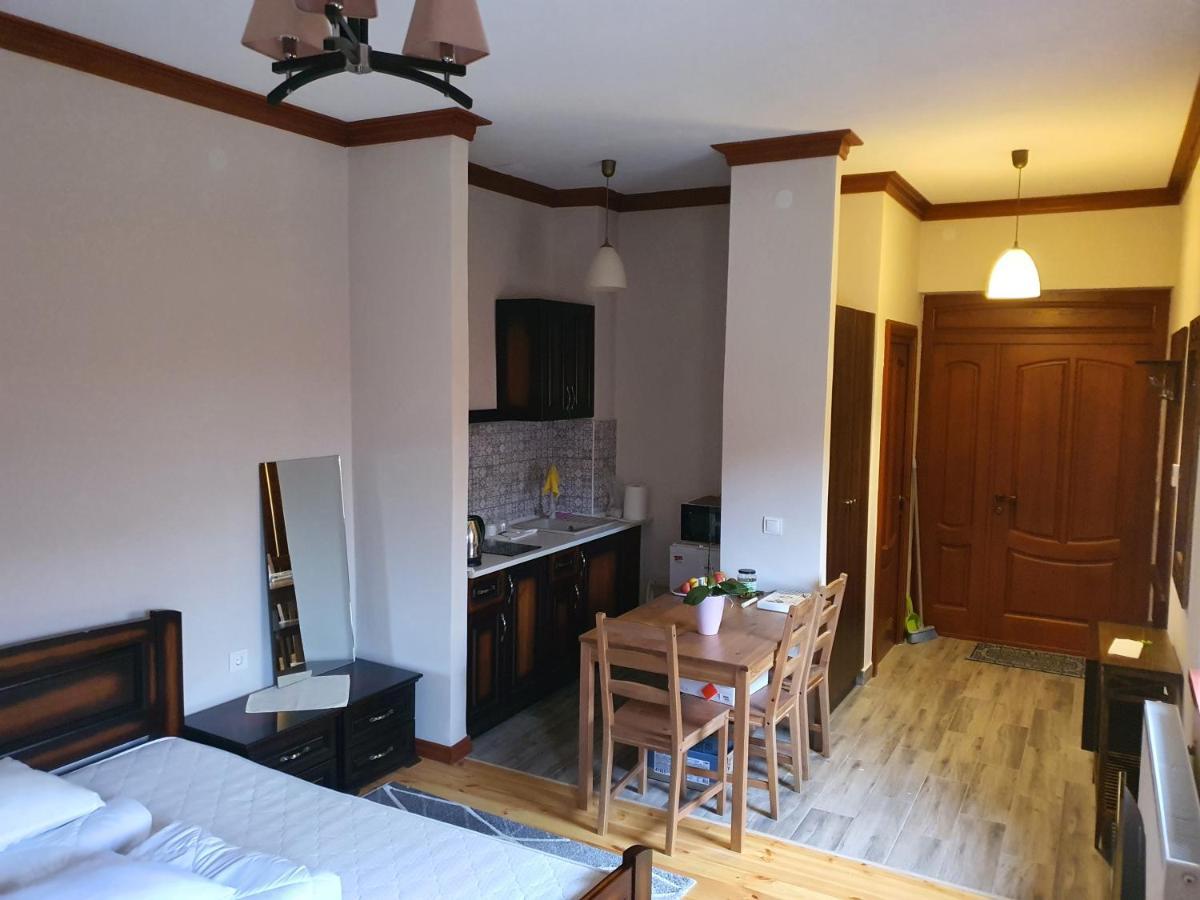 Bereg-Travel Hotel Eksteriør billede
